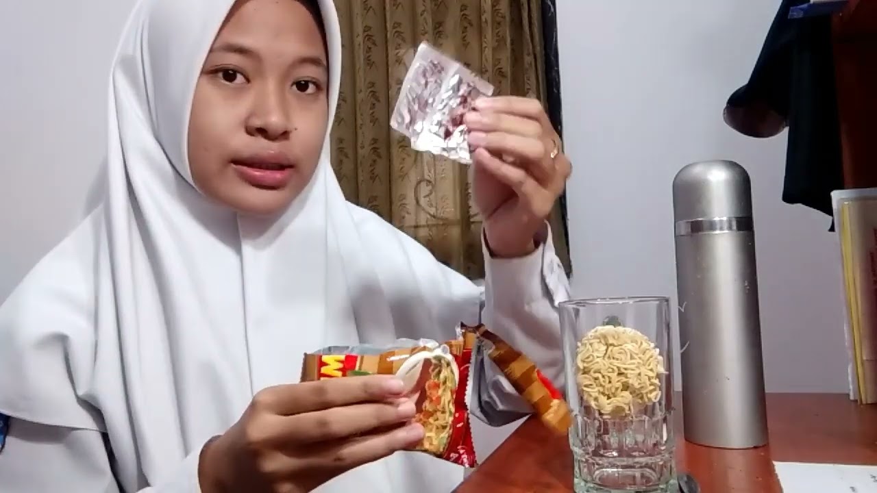 How To Brew Mie Gelas (Ujian Praktik Bahasa Inggris Teks Prosedur)