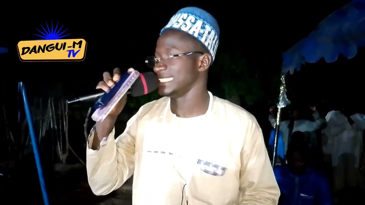Moustapha Drame chante Son marabout Touré