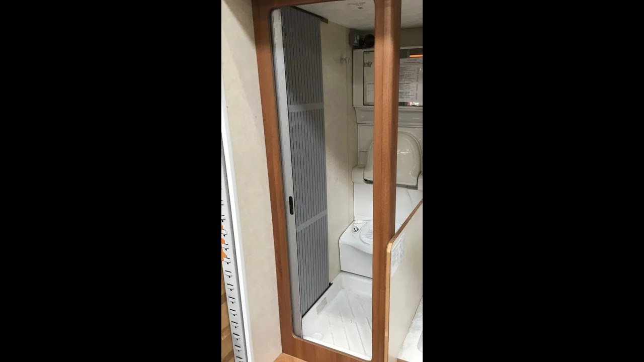 Установка душевой двери Sprinter
