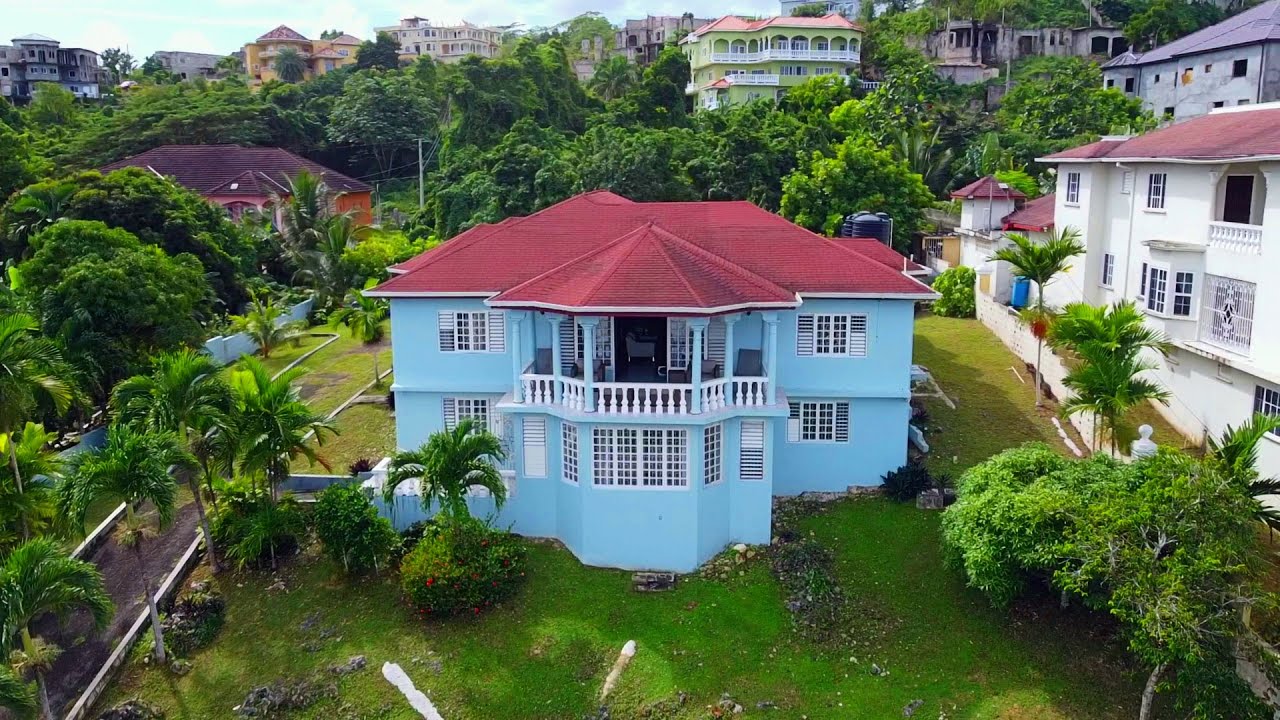 REDUCED PRICE USD $500,000 | Inside a Spring Valley House | Tower Isle, St. Mary, Jamaica