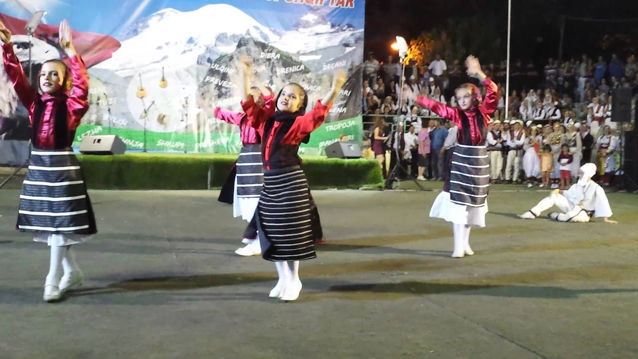 Trad Folk Tirana Kosova e re (Sarande 2015)