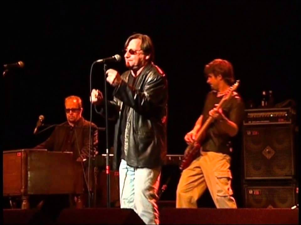 Southside Johnny And The Asbury Jukes - Take It Inside (Live  Newcastle Opera House Oct 2002)