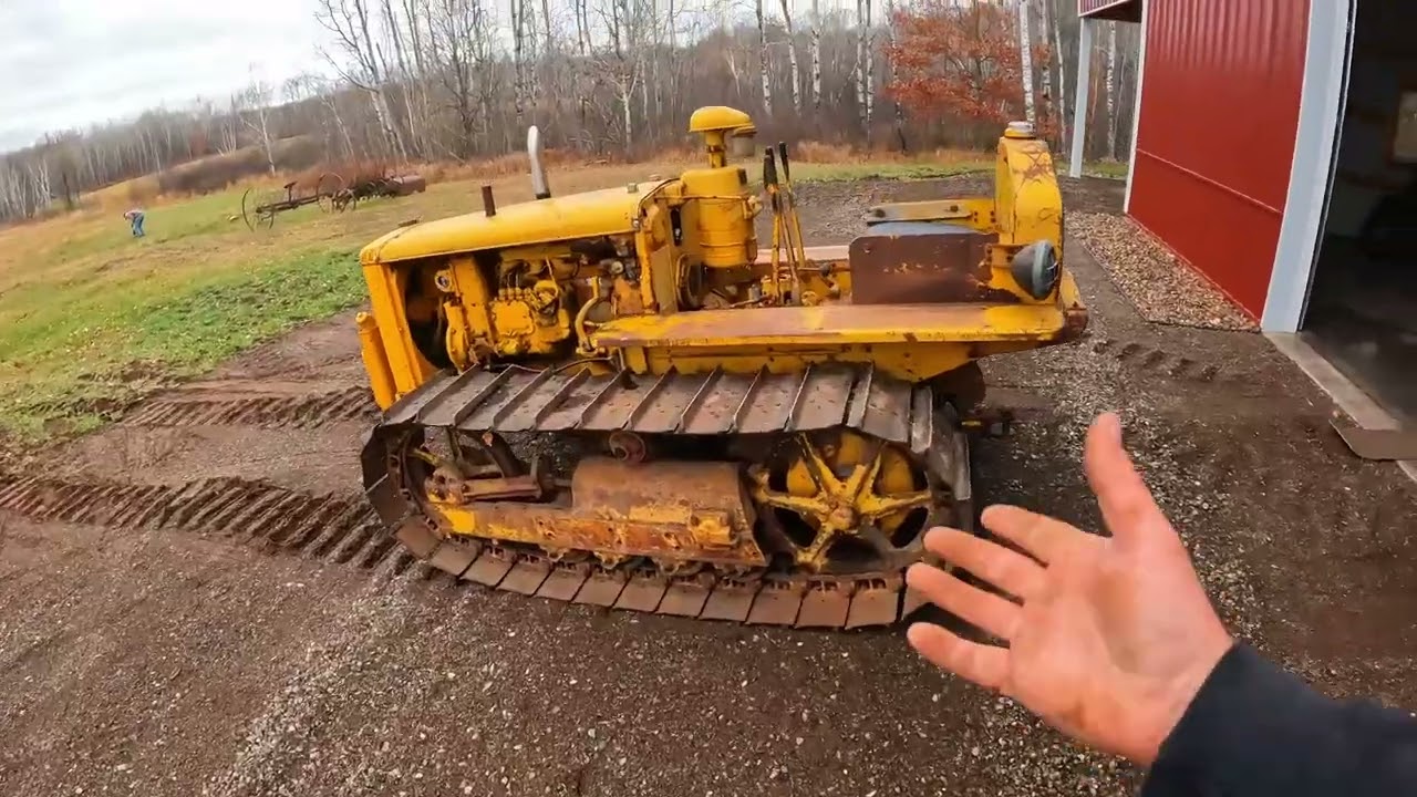 Caterpillar D2 
