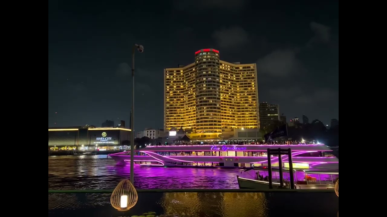 Dinner buffet @ Millennium Hilton Bangkok