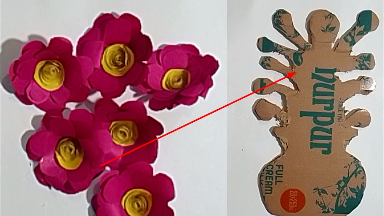 A Rough Cardboard Converted into a Beautiful Wall Hanging Vase Craft 🌷🏺 | Paper Craft🌼🌺