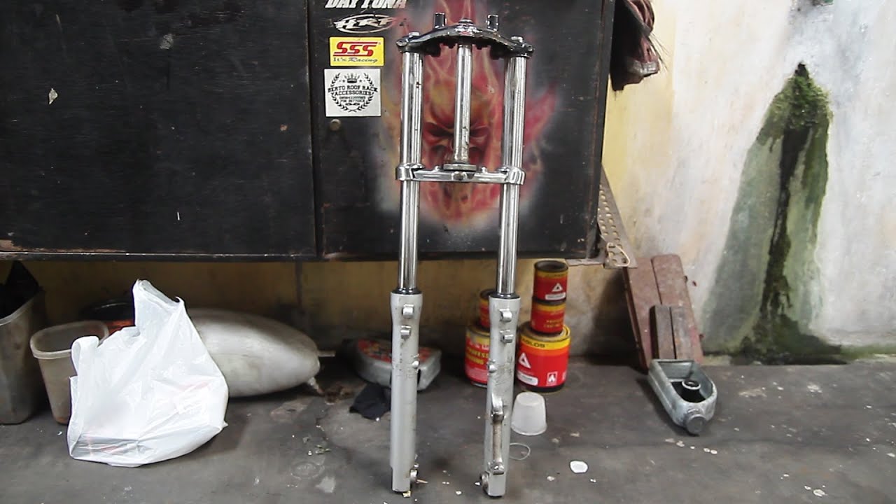 Tutorial Service Shock Depan Honda Mega Pro