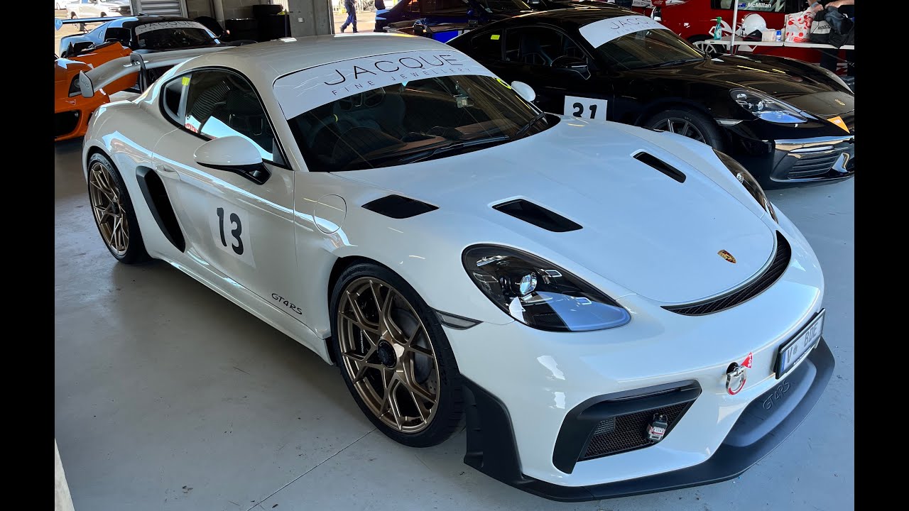 Porsche GT4RS - Mount Panoramas (Bathurst)