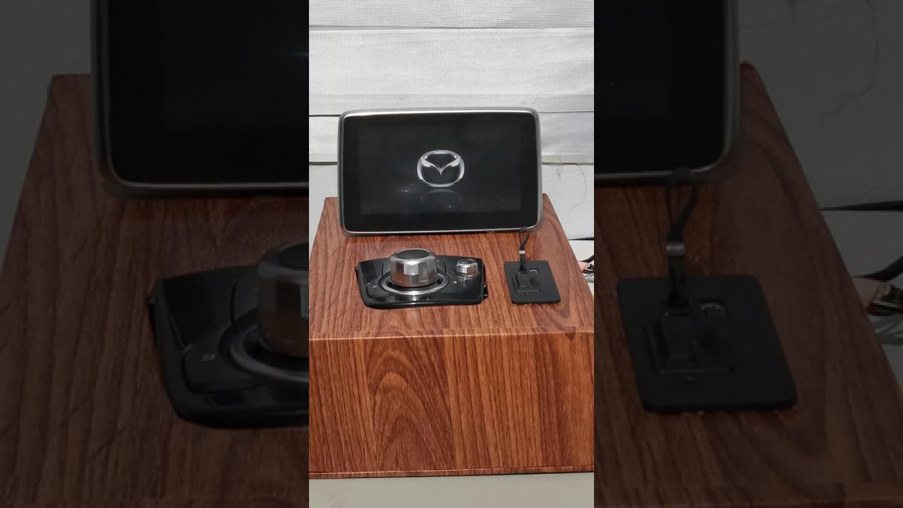 Proceso de reparación Pantalla infinita  Mazda CX3