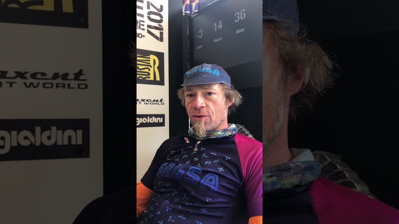 Jay Petervary arrive in Torbole