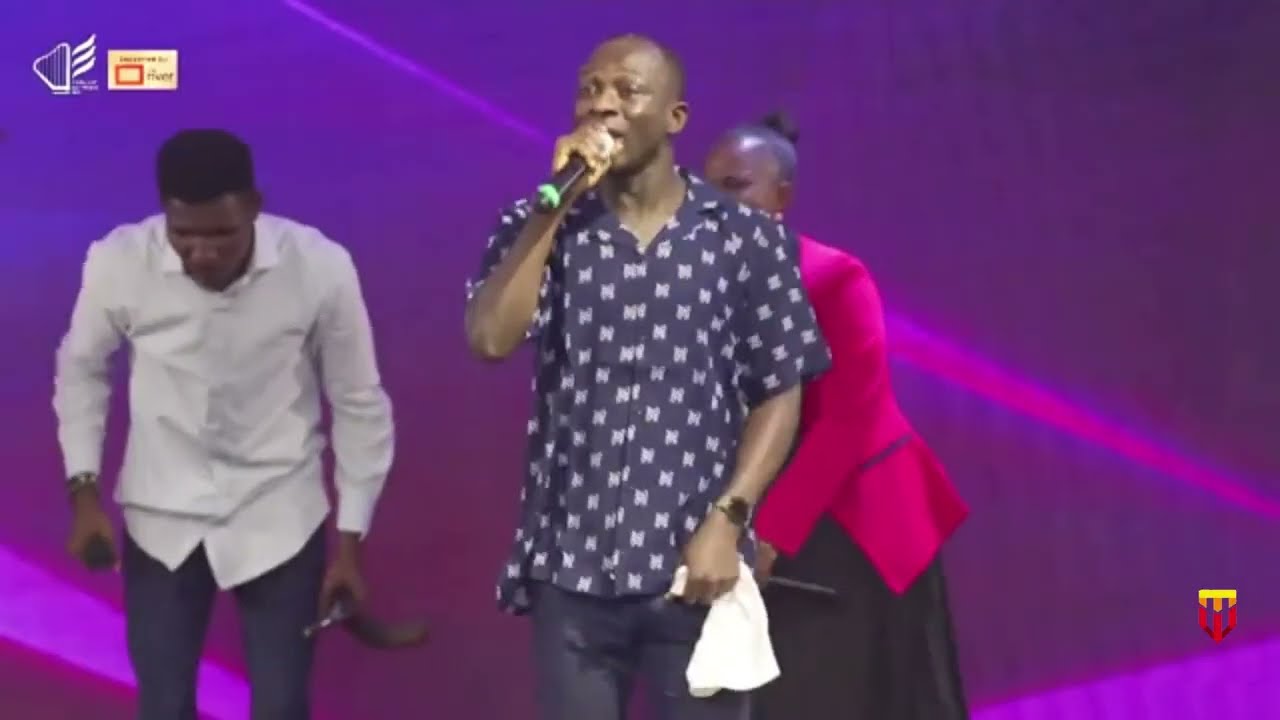 Tee Worship POWERFUL Worship Experience at 12Hours Prayer Charge with @LawrenceOyor
