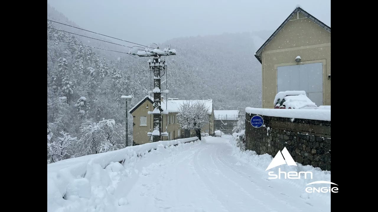 L' usine hydroélectrique SHEM de La Cassagne Pyrénées Orientales sous 45 cm de neige