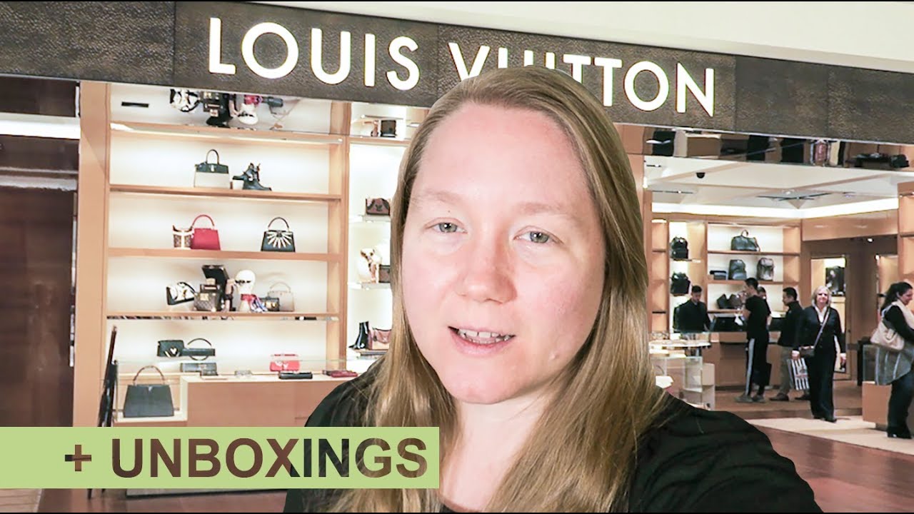 VLOGMAS 2018 Day 6: Come Houston Galleria SHOPPING With Me! || Autumn Beckman