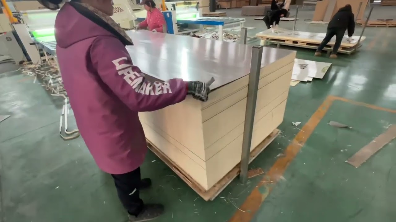 Wood veneer bamboo charcoal decorative wall panel factory木饰面 碳晶板