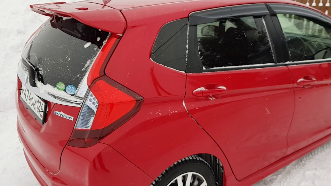 Honda Fit Hybrid зимой