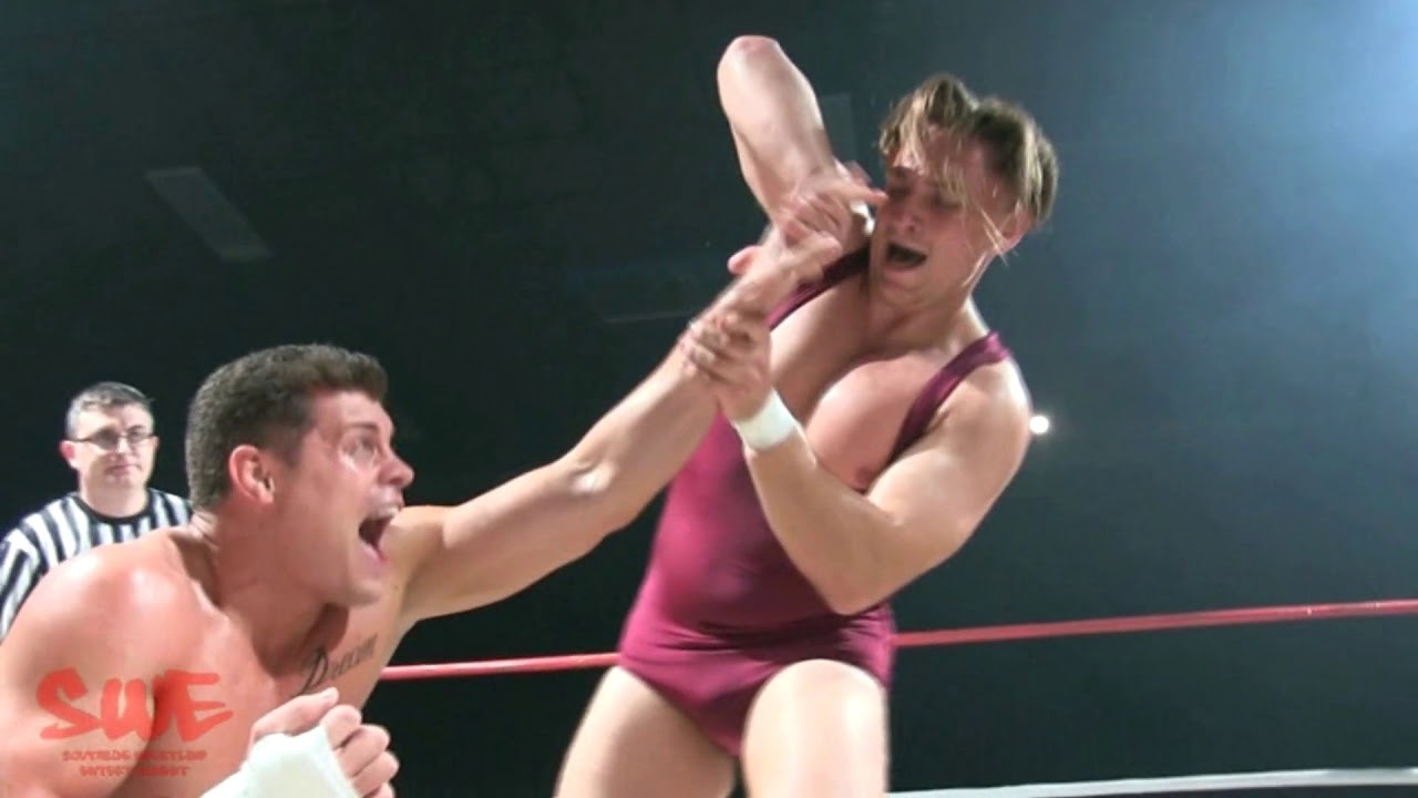 FREE FULL MATCH - Cody Rhodes v Pete Dunne