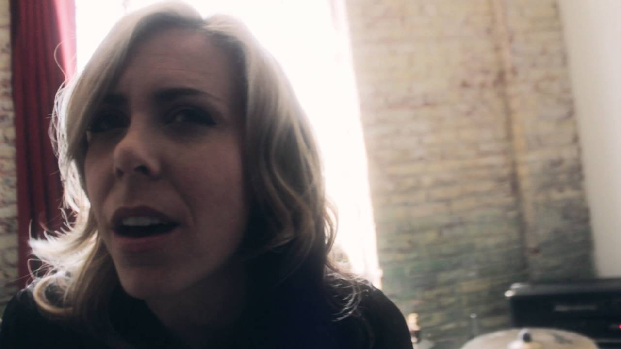 Amanda Rheaume - Time to Land [Official]