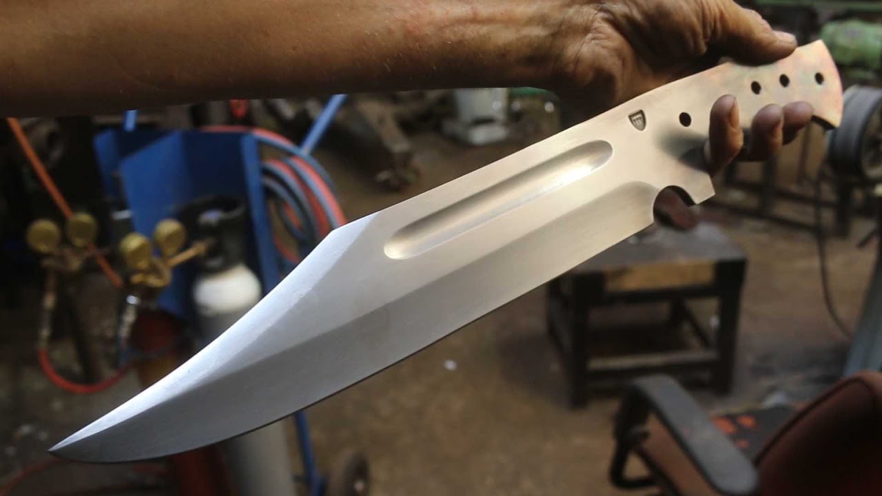 Forging a semi truck leaf spring bowie knife, part 1, forging the blade.