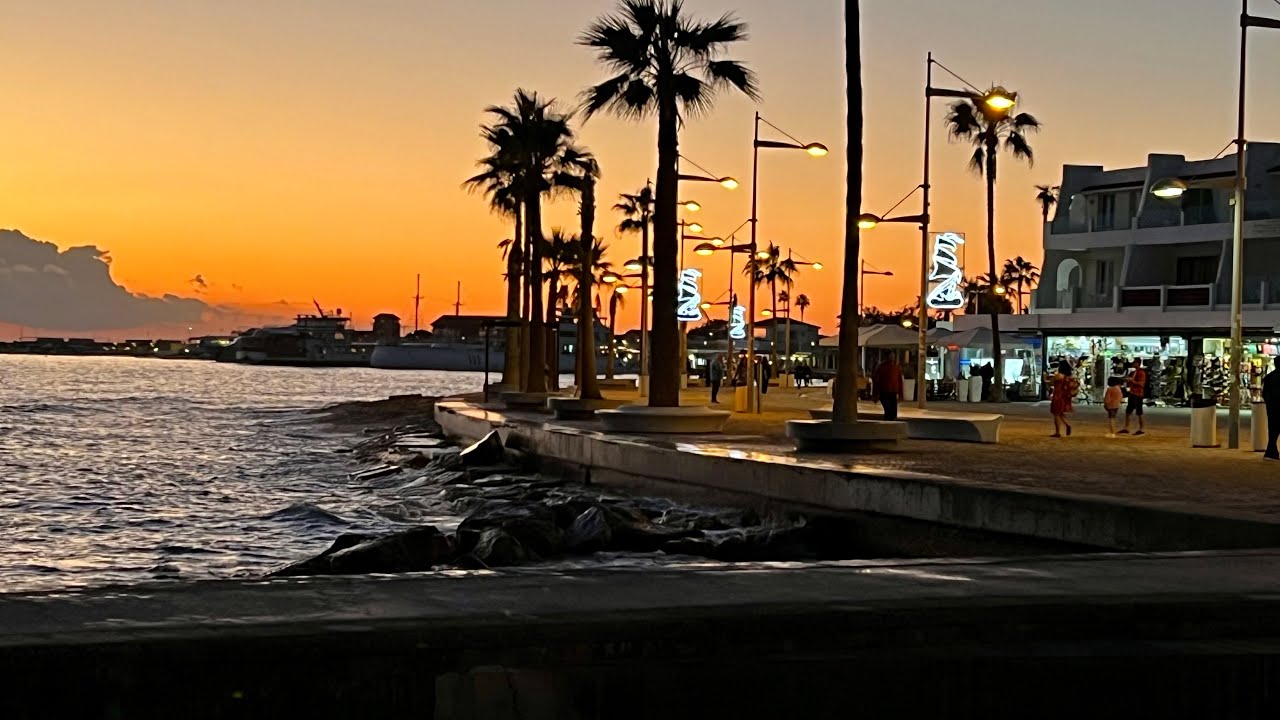 CYPR Paphos i Larnaka