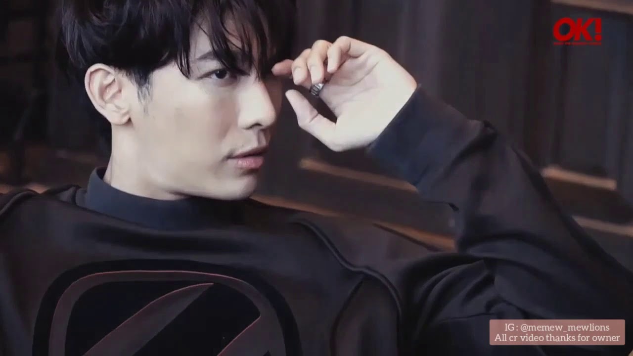 Happy Birthday ~ Mew Suppasit Jongcheveevat ( 21 Feb 2021 ) #MewSuppasit #Mewlions