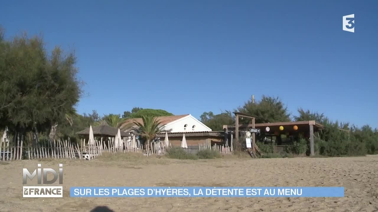 SUIVEZ LE GUIDE : Sur les plages d'Hyères, la détente est au menu