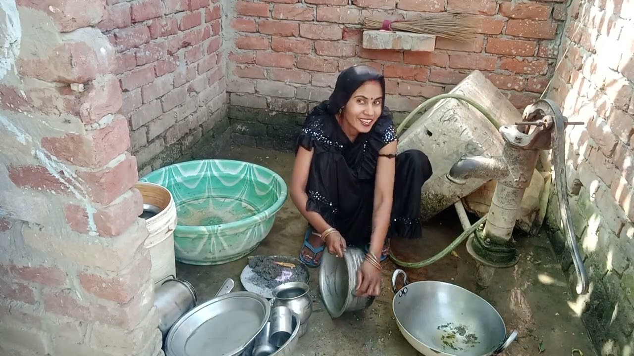Jay Mata Rani ki Radhe Radhe aap sabhi ko ismein Ham bahut kuchh aap logon Ko dikha Rahe 😅😀😄😄😄😅