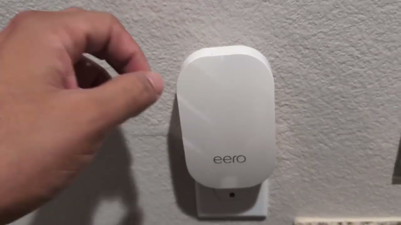 Certified Refurbished Amazon eero Beacon mesh WiFi range extender Review