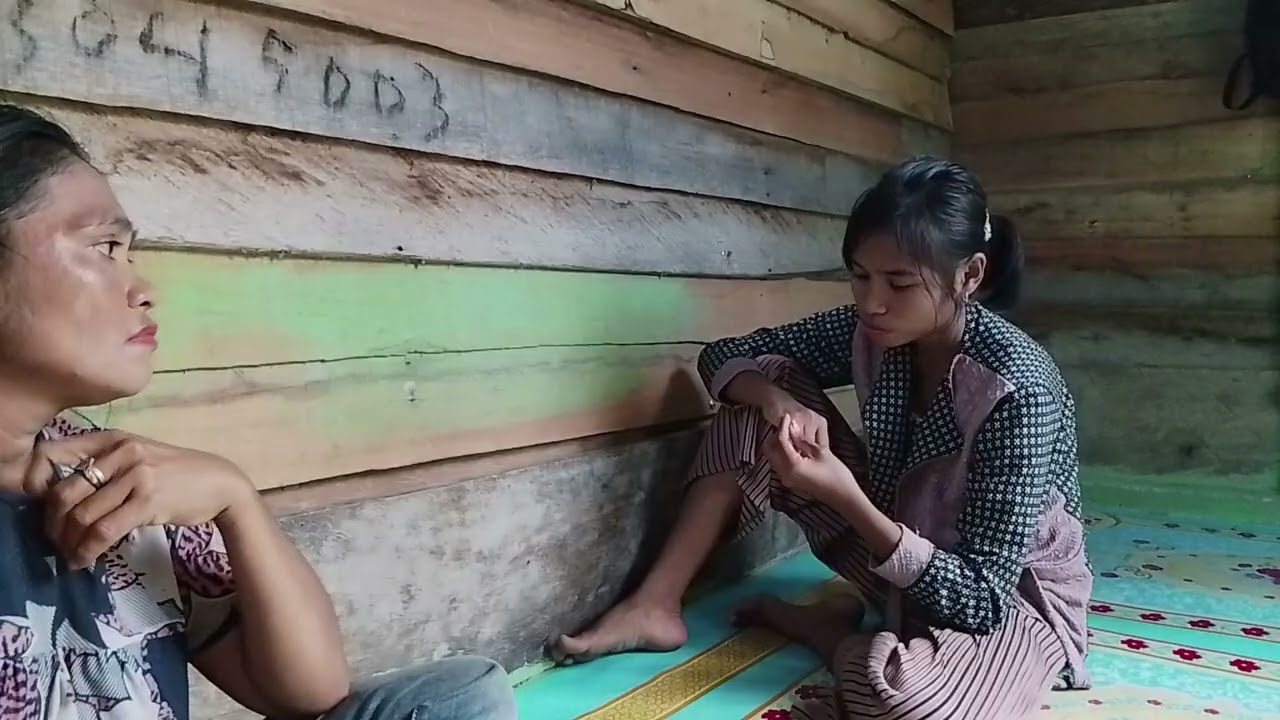 PANI 1 Pamer Baju Baru