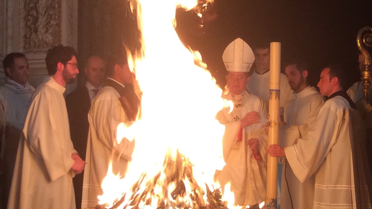 Veglia Pasquale del Sabato Santo a Firenze con Fuoco Scoppio del Carro 2017