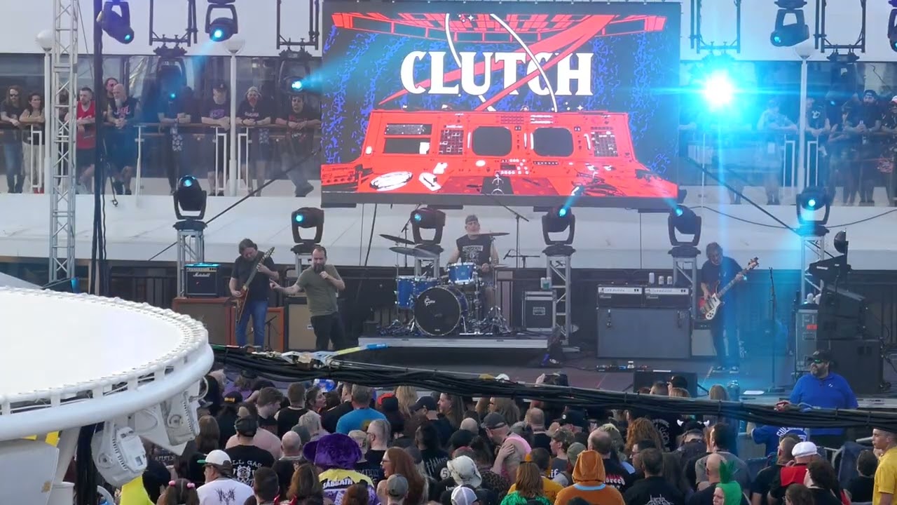 Clutch - Slaughter Beach (live)  Headbangers Boat 2025  Day 1  Pool Deck  10-31-25  HBB