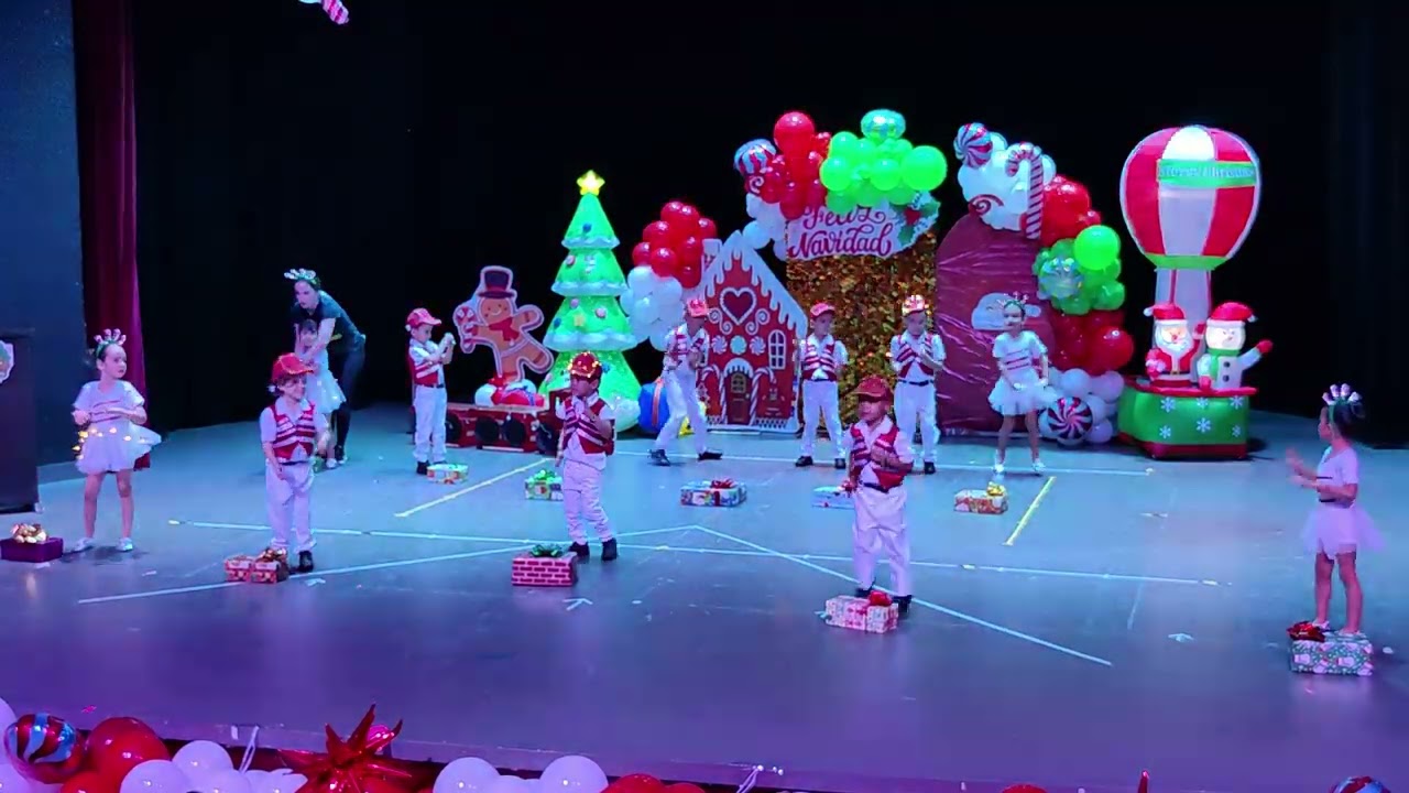 Kinder ALVI Gala Navideña 2024
