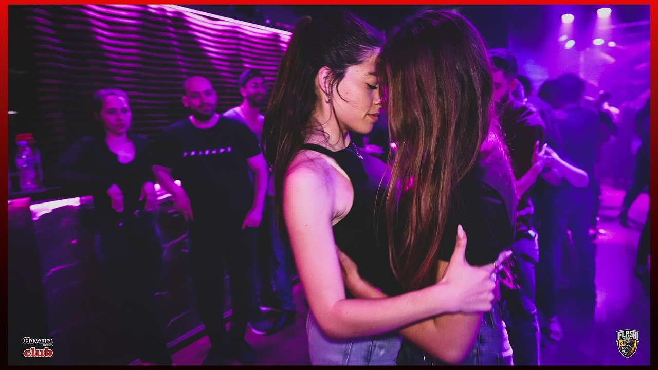 Ozuna ft. Romeo Santos - El Farsante [Dasha y Hadassa] @Sensual Bachata Dance