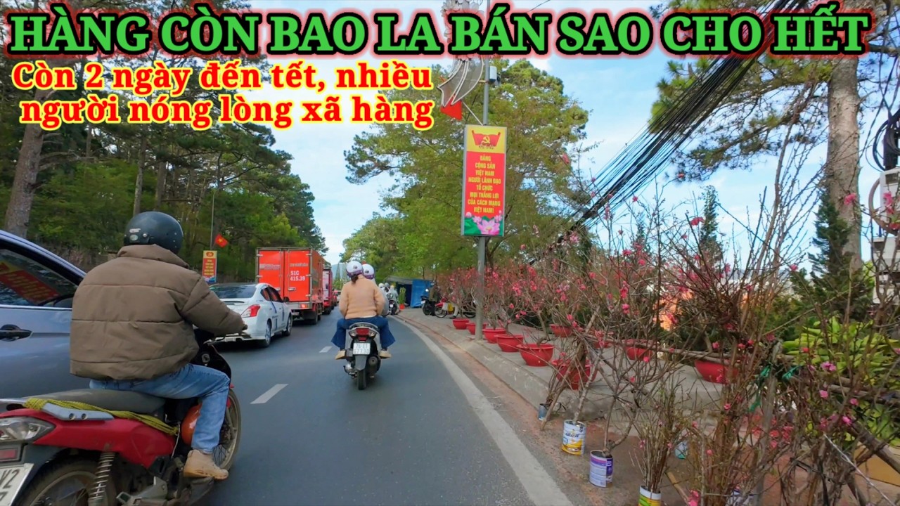 HÀNG TẾT VẪN CÒN BAO LA BÁN SAO CHO HẾT CÒN 2 NGÀY NỮA LÀ HẾT NĂM
