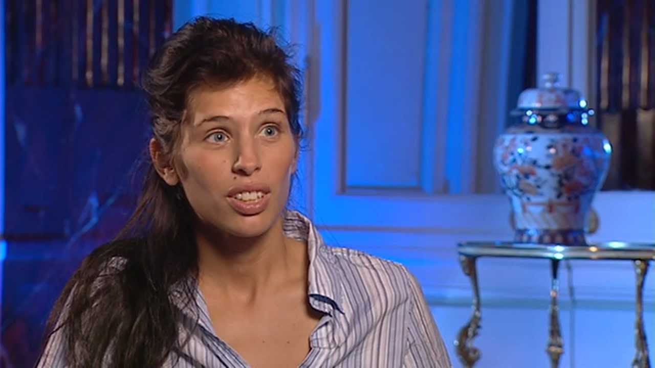 The DIVA. Interview with actress. Sub Esp&Rus.