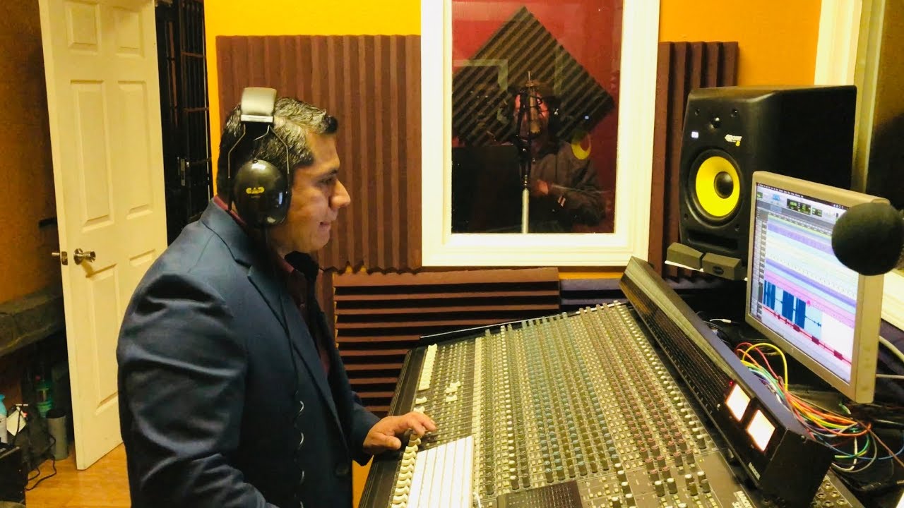 #MUSICA ASÍ SE GRABA LA VOZ DE UNA CANCIÓN | STUDIO LOPEZ PRODUCTION