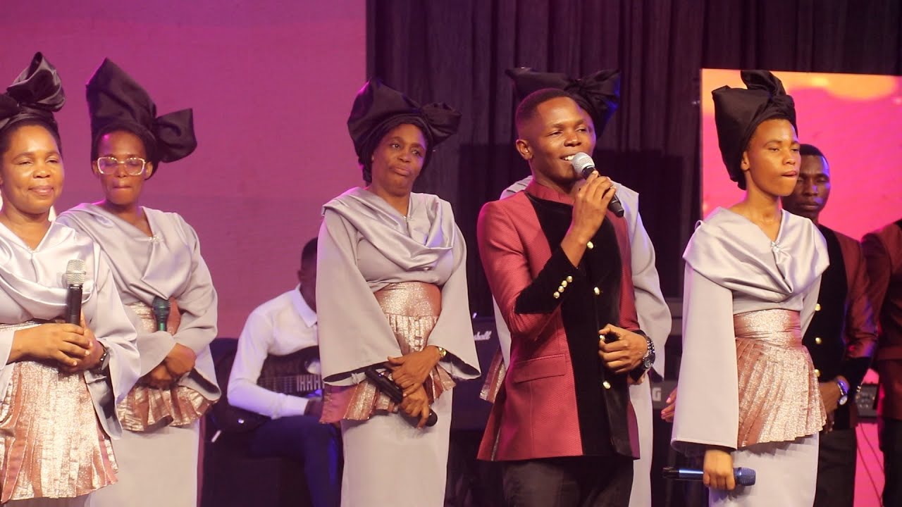 HISTORIA KAMILI YA KUANZISHWA KWA ZABRON SINGERS, WOTE NI NDUGU