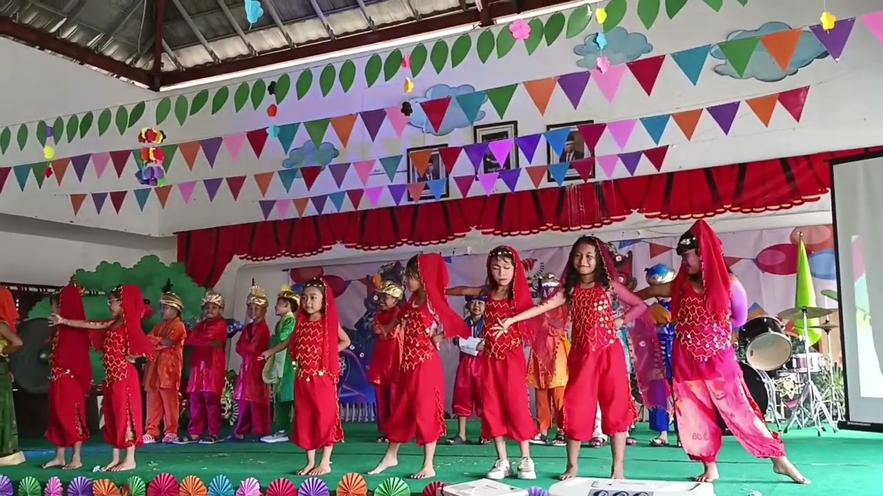 PENSI  SD CIS BALI 27-1-2024  ISTA TARI PENDET DAN BOLY DANCE