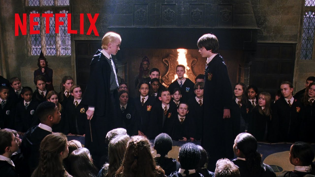 ハリー vs マルフォイ - ライバル同士の呪文対決 | ハリー・ポッターと秘密の部屋 | Netflix Japan