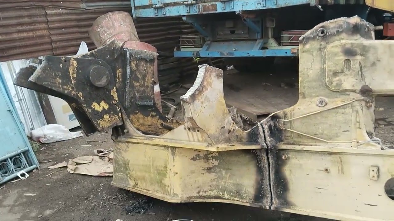 Jagal besi kediri. Terima besi & jual alat rebilan fuso gandeng nap tromol ban dalam marset dll. 