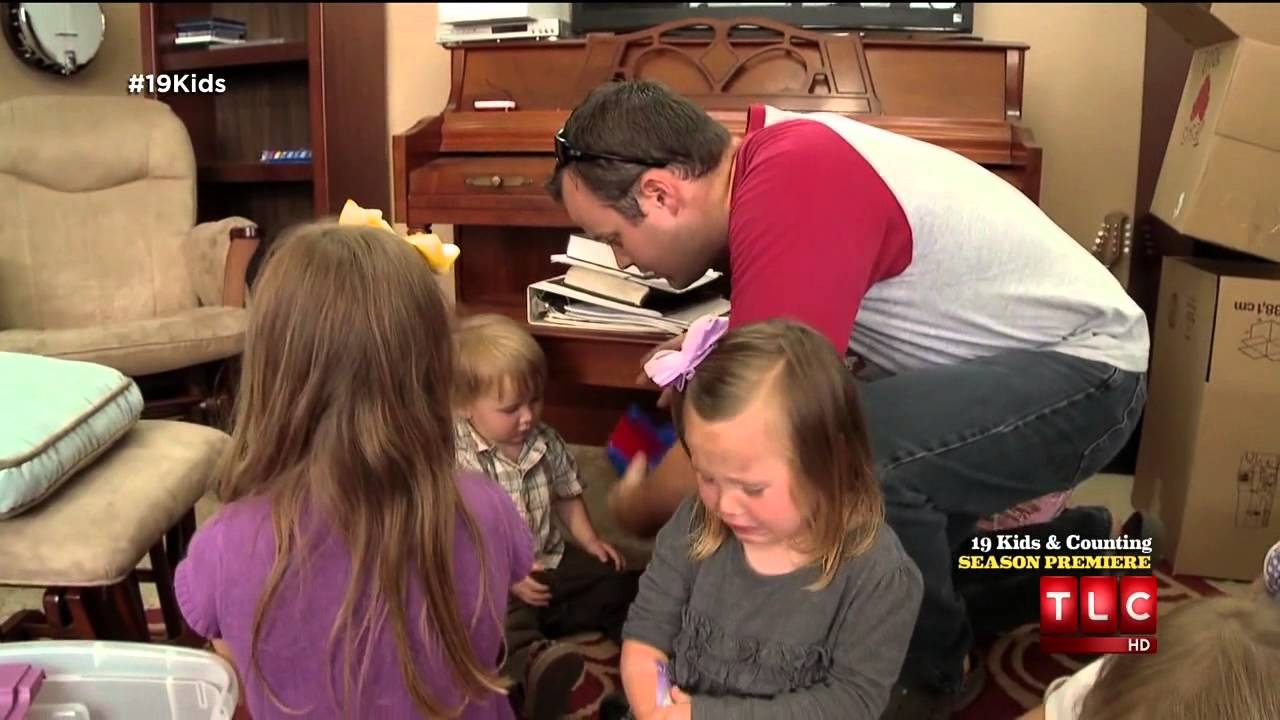 19 Kids and Counting S12E01 Big Changes Part 4/9