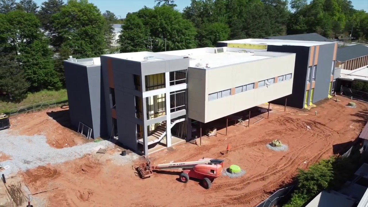 Saludo de Pascua y anuncio sobre la Construcción nuevo Edificio