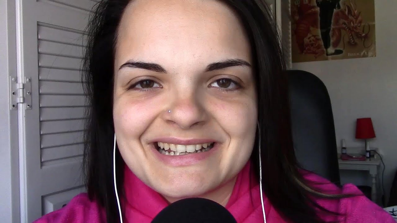 ASMR Pure ita whispering vlog (eating candy)