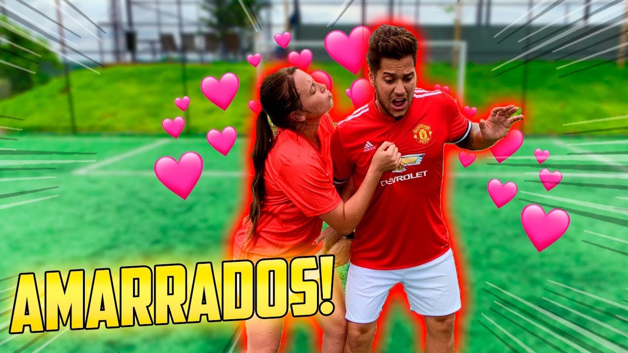 ELES JOGARAM AMARRADOS E QUASE SE BEIJARAM?!