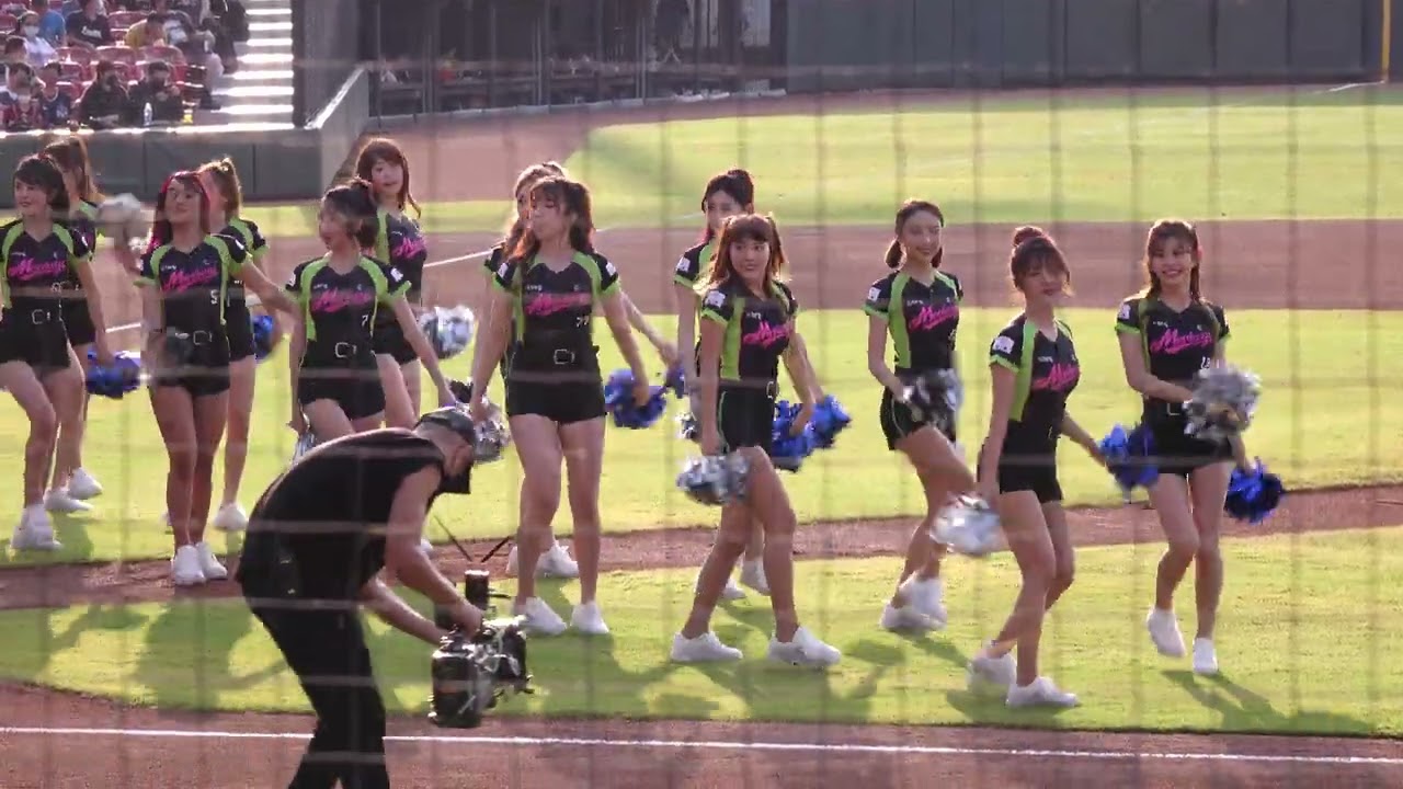 【Rakuten Girls】20220409｜16位樂天女孩開場舞 RakutenMonkeys【4K】
