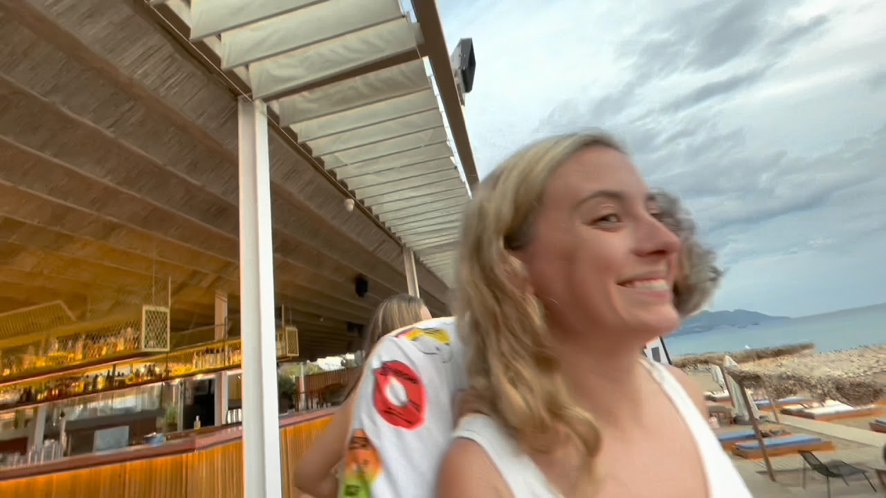 GLYFADA BEACH AND LA GROTTA LOUNGE & PUB, CORFU 2021😍🥰👍!