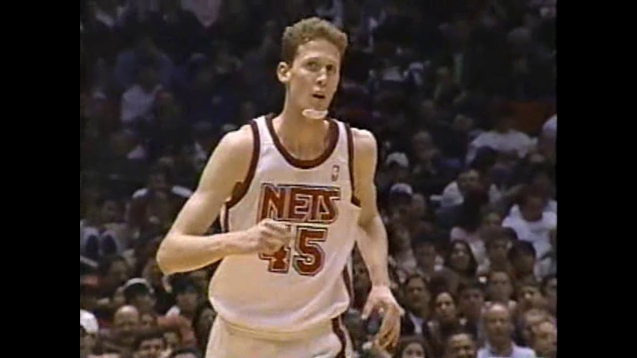Shawn Bradley (17pts/12rebs/6blks) vs. Bulls (1996)