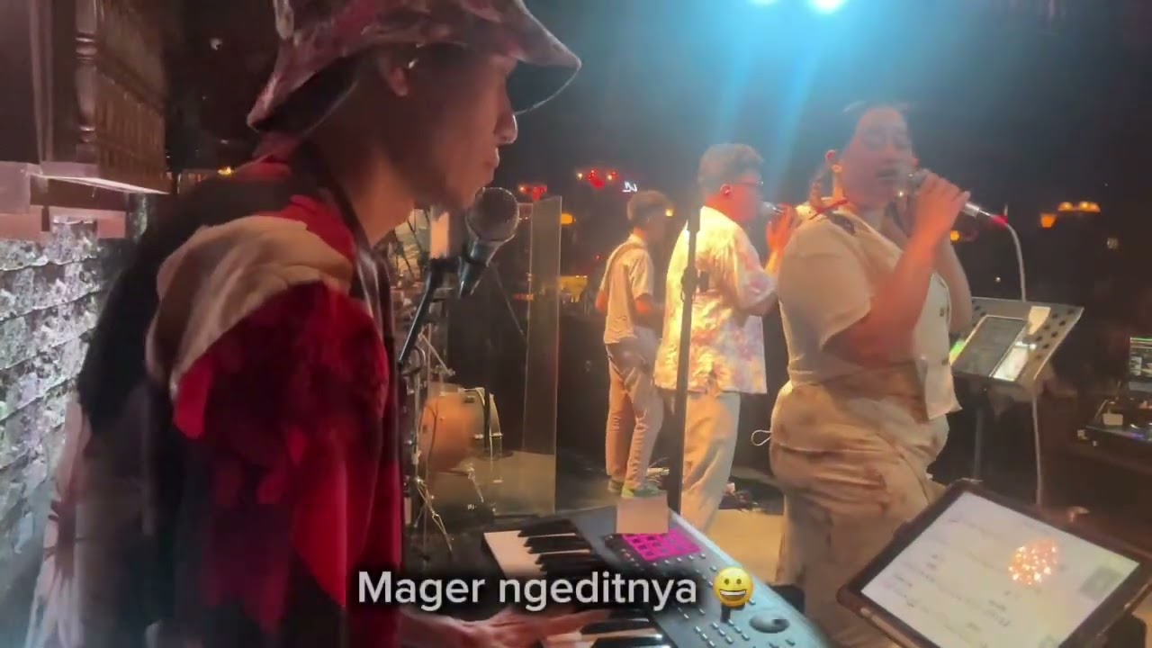 Lika liku pemain band reguleran di cafe