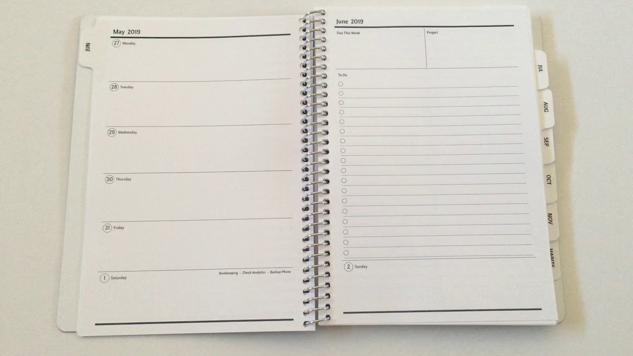 Agendio Weekly Planner Review (Custom planner, 5.5