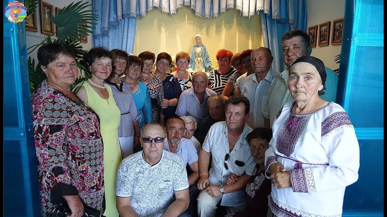 40 років після школи. Зустріч однокласників. Ресторан 