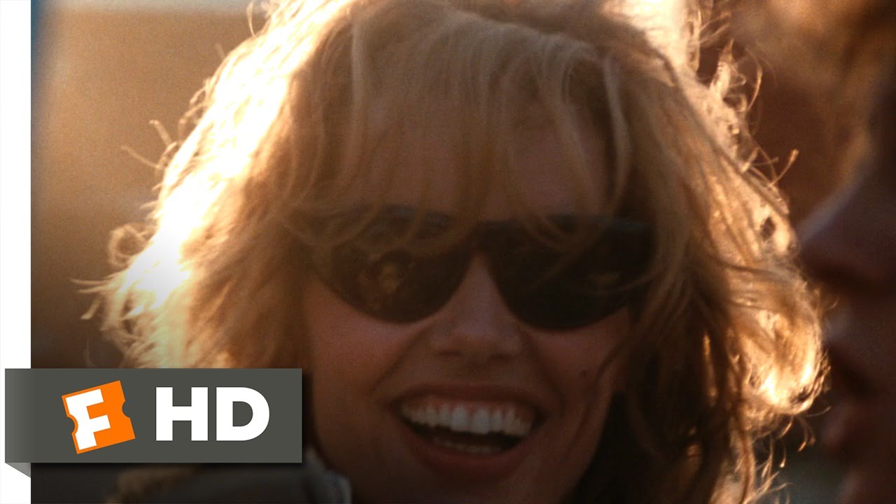 Thelma & Louise (6/11) Movie CLIP - Thelma Robs a Store (1991) HD