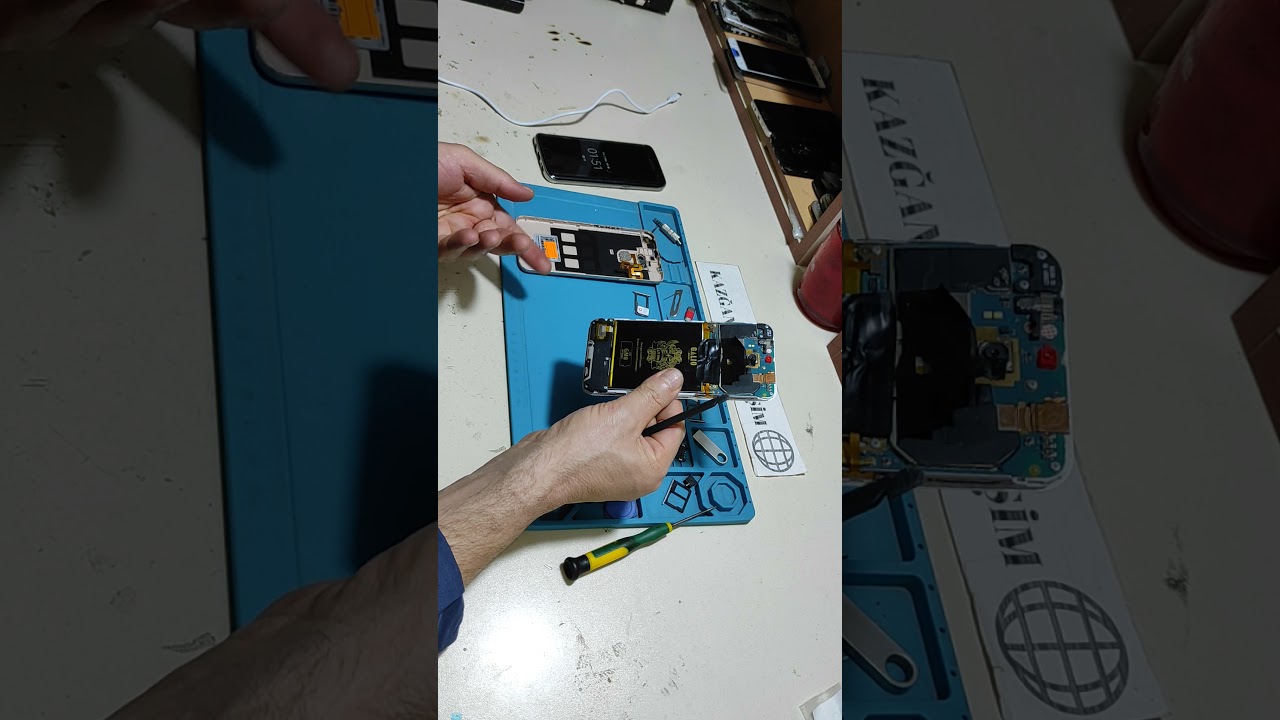 Telefonum birden kapandı açılmıyor işte çözüm!!